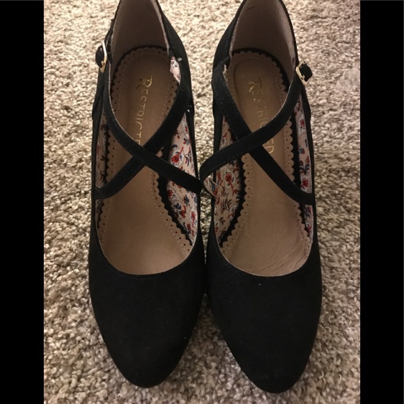 Black wedges - Picture 2 of 3